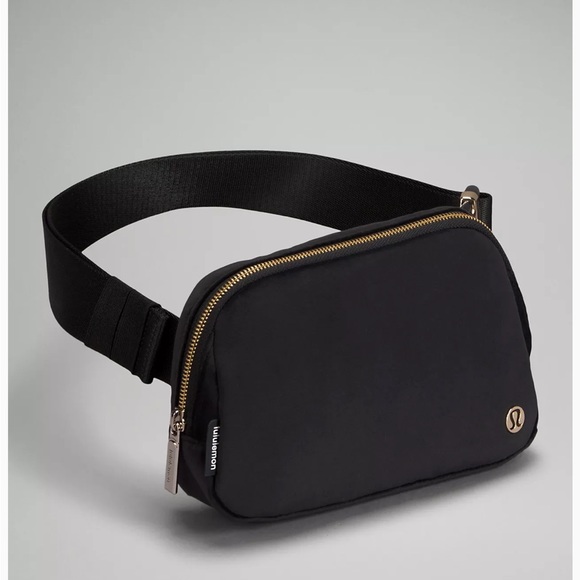 Lululemon Everywhere Belt Bag 1L Velour - Picture 3 of 3